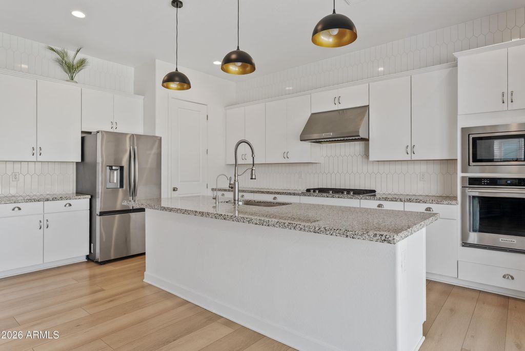 10204 E THUNDERBOLT Avenue, Mesa, AZ 85212 — photo 4