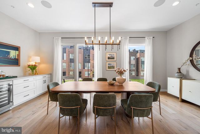 3117 PIERVIEW LN, Philadelphia, PA 19125