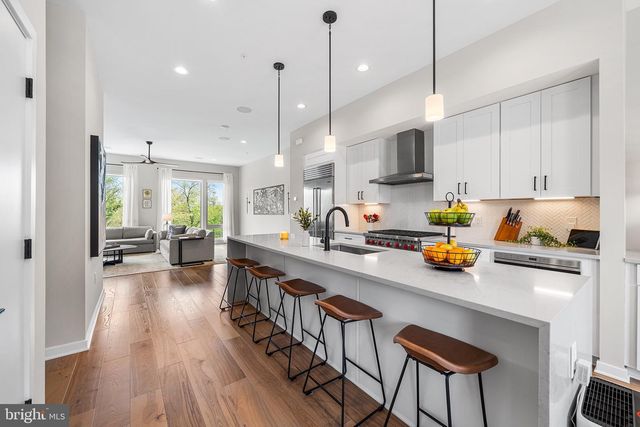 3117 PIERVIEW LN, Philadelphia, PA 19125