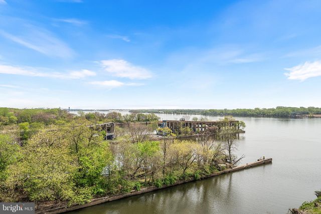 3117 PIERVIEW LN, Philadelphia, PA 19125