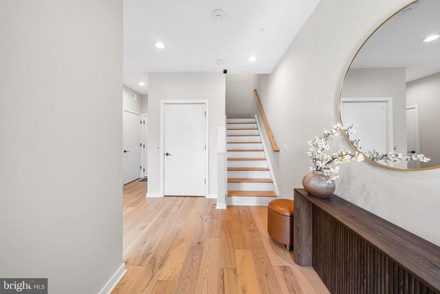 3117 PIERVIEW LN, Philadelphia, PA 19125