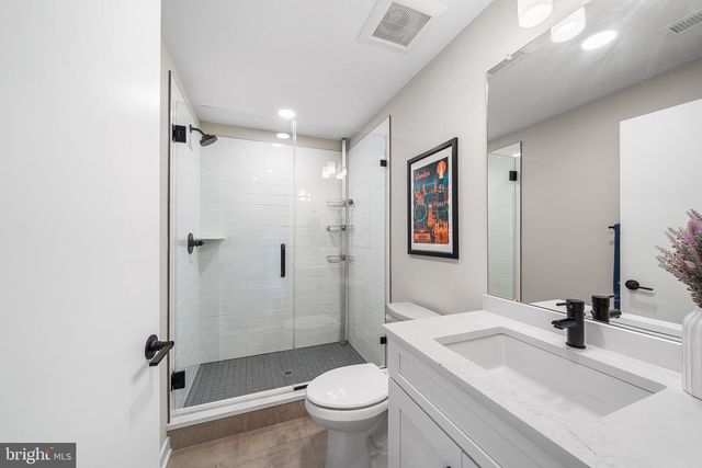 3117 PIERVIEW LN, Philadelphia, PA 19125