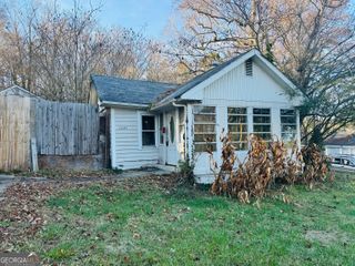 1041 S Hairston Road, Stone Mountain, GA 30088