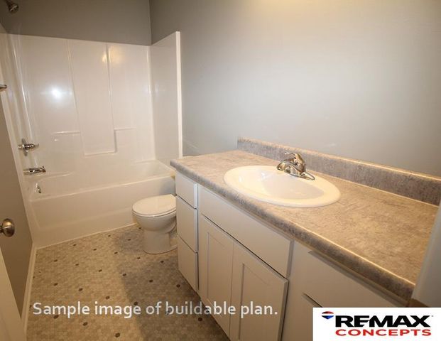 4032 Woodside Village Court, Lincoln, NE 68528