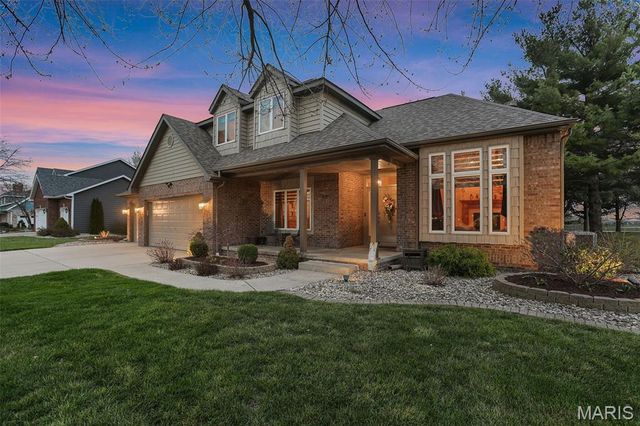 107 Pleasant Ridge Drive, Edwardsville, IL 62025