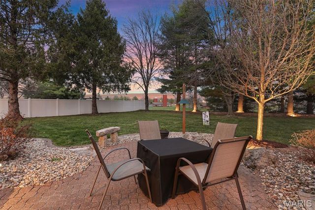 107 Pleasant Ridge Drive, Edwardsville, IL 62025