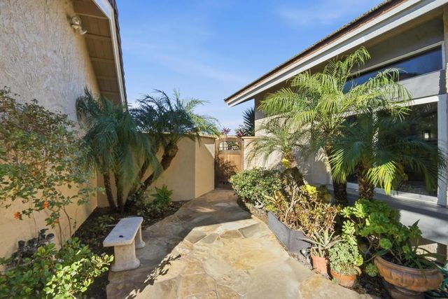 18874 Mount Cimarron Street, Fountain Valley, CA 92708
