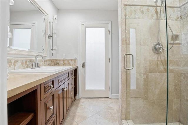 18874 Mount Cimarron Street, Fountain Valley, CA 92708