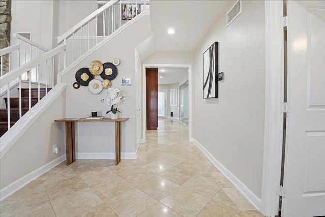 18874 Mount Cimarron Street, Fountain Valley, CA 92708