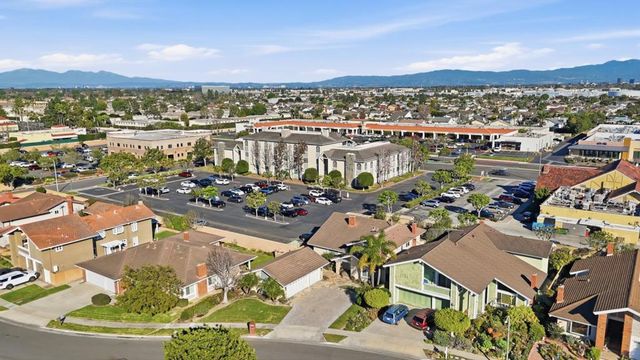 18874 Mount Cimarron Street, Fountain Valley, CA 92708