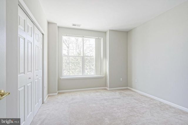 226 BREEDERS CUP DR, Cherry Hill, NJ 08002