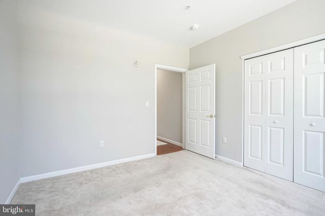 226 BREEDERS CUP DR, Cherry Hill, NJ 08002