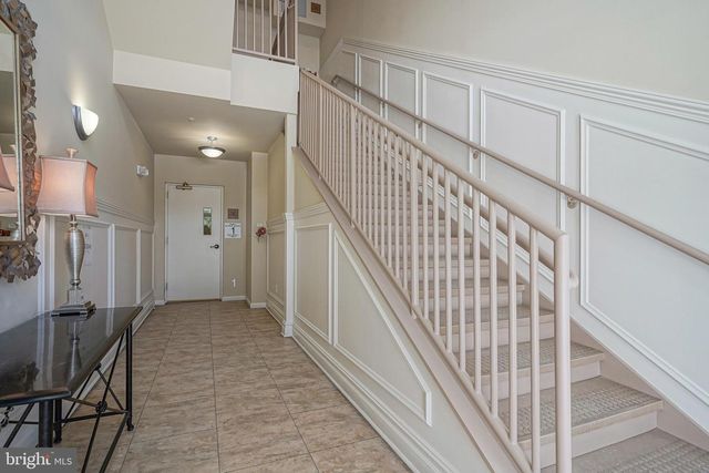 226 BREEDERS CUP DR, Cherry Hill, NJ 08002