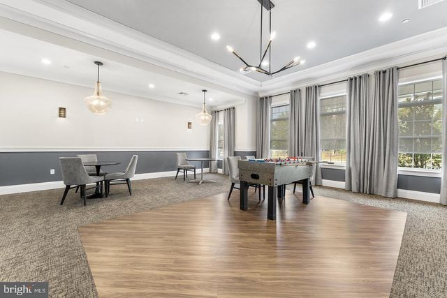 226 BREEDERS CUP DR, Cherry Hill, NJ 08002