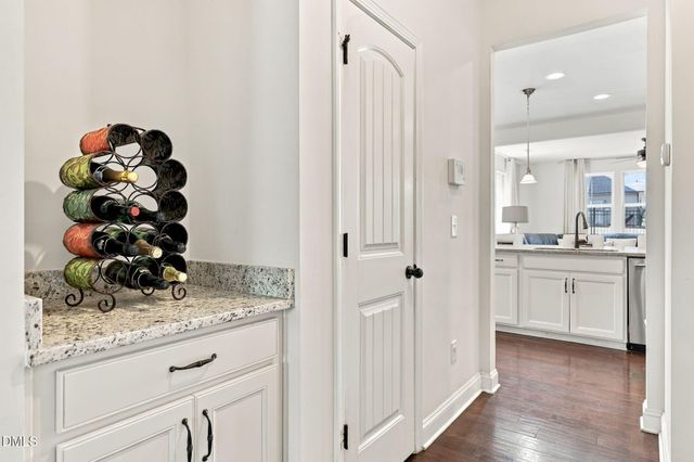 906 Avalon Drive, Mebane, NC 27302