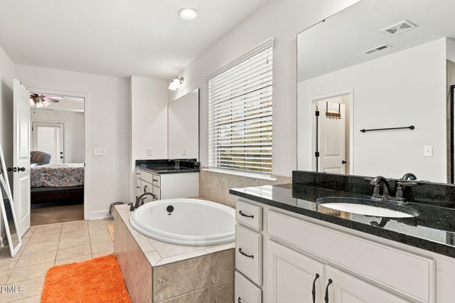 906 Avalon Drive, Mebane, NC 27302