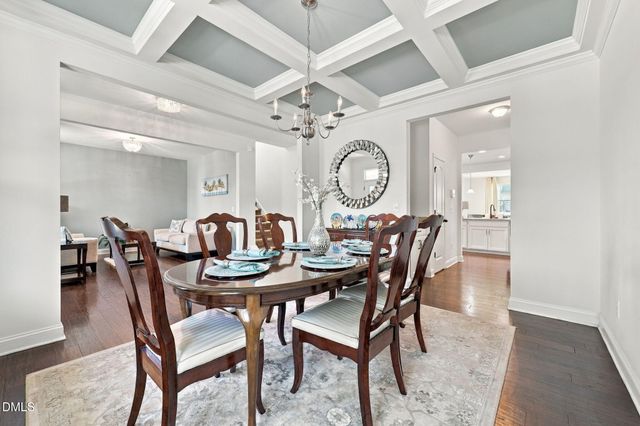 906 Avalon Drive, Mebane, NC 27302