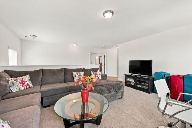906 Avalon Drive, Mebane, NC 27302