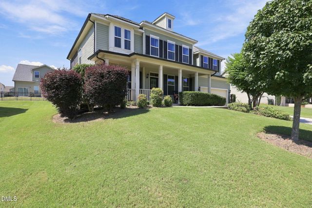 906 Avalon Drive, Mebane, NC 27302