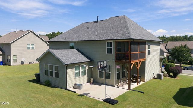 906 Avalon Drive, Mebane, NC 27302