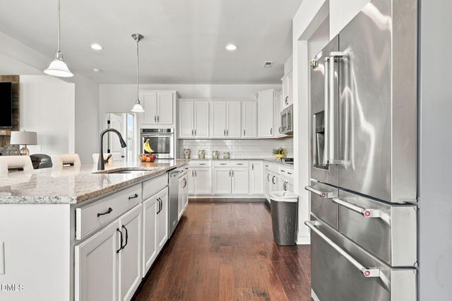906 Avalon Drive, Mebane, NC 27302