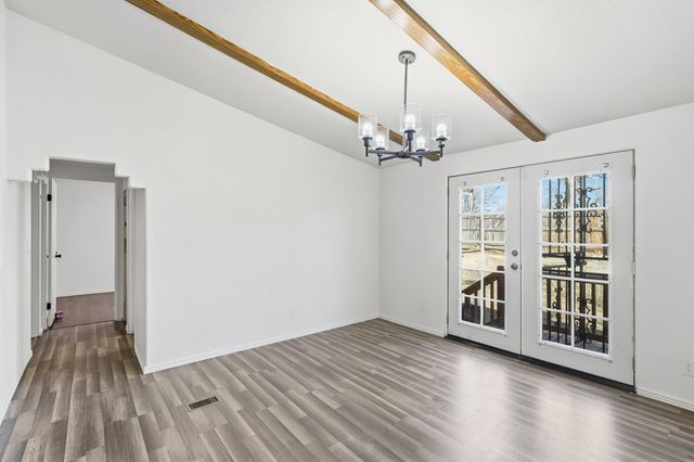 730 Vista Del Camino Street SW, Albuquerque, NM 87105