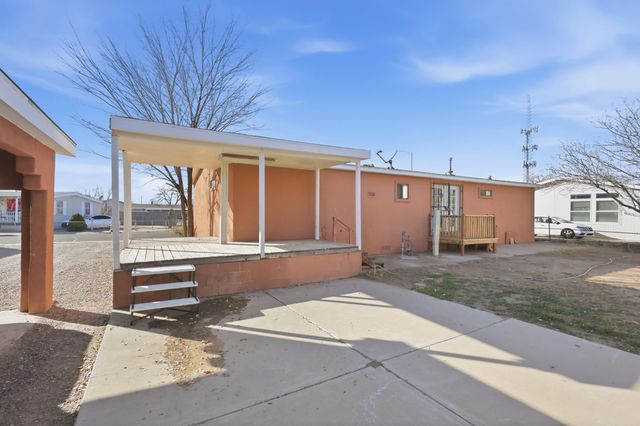 730 Vista Del Camino Street SW, Albuquerque, NM 87105