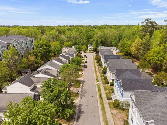 7020 Jeffreys Creek Lane, Raleigh, NC 27616