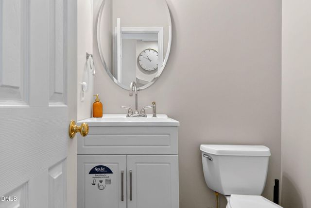 7020 Jeffreys Creek Lane, Raleigh, NC 27616