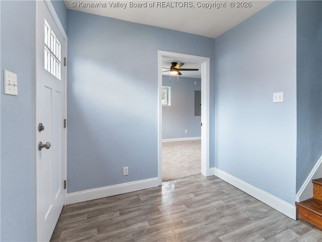 914 Park Drive, Dunbar, WV 25064