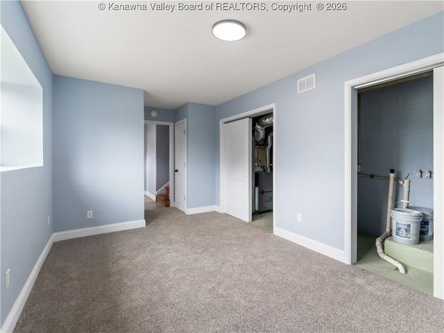 914 Park Drive, Dunbar, WV 25064