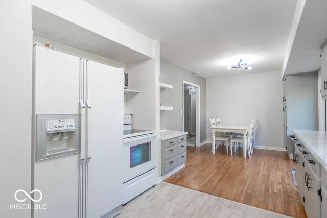 1274 Price Road, Avon, IN 46123