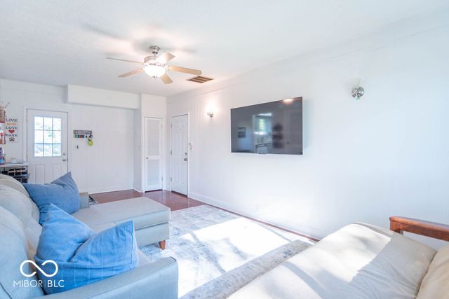 1274 Price Road, Avon, IN 46123