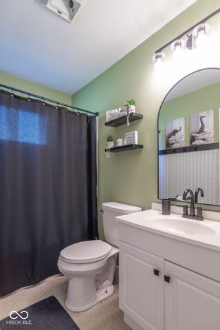 1274 Price Road, Avon, IN 46123