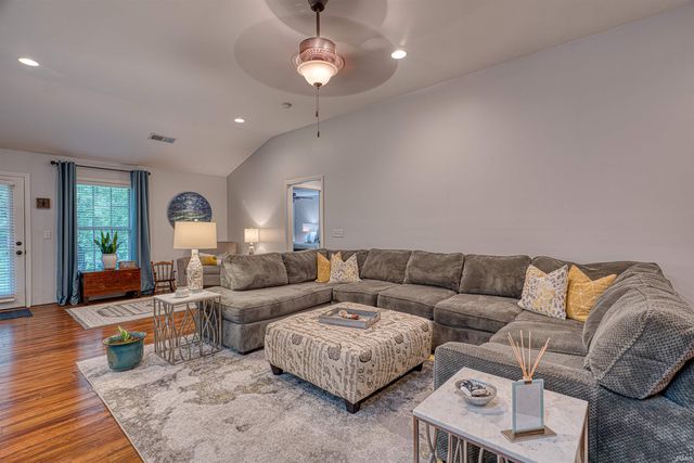 4504 Mystic Court, Evansville, IN 47715