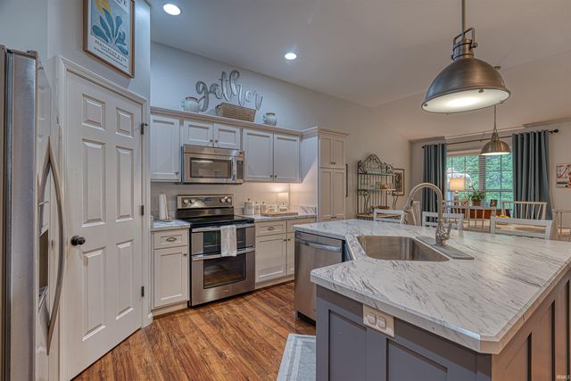 4504 Mystic Court, Evansville, IN 47715