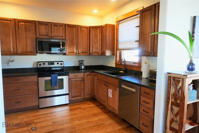 4563 Ethan 3B, Bozeman, MT 59718