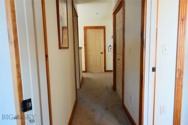 4563 Ethan 3B, Bozeman, MT 59718