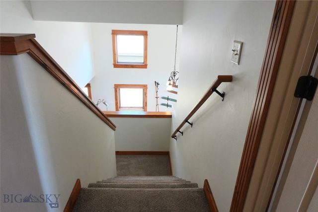 4563 Ethan 3B, Bozeman, MT 59718