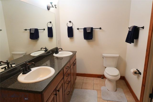 4563 Ethan 3B, Bozeman, MT 59718