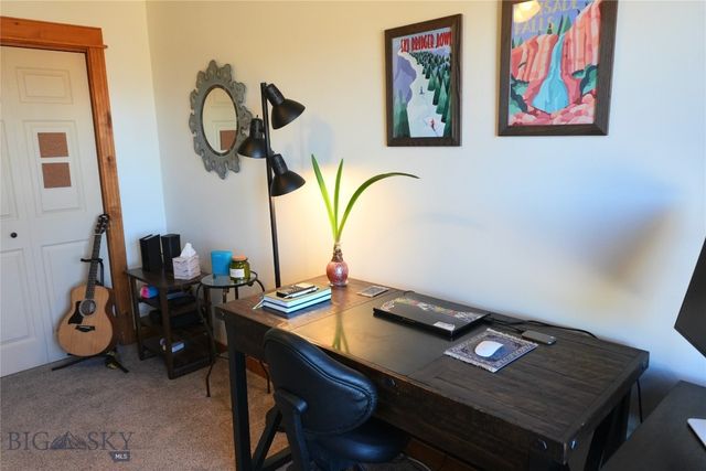 4563 Ethan 3B, Bozeman, MT 59718