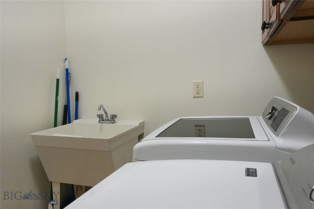 4563 Ethan 3B, Bozeman, MT 59718