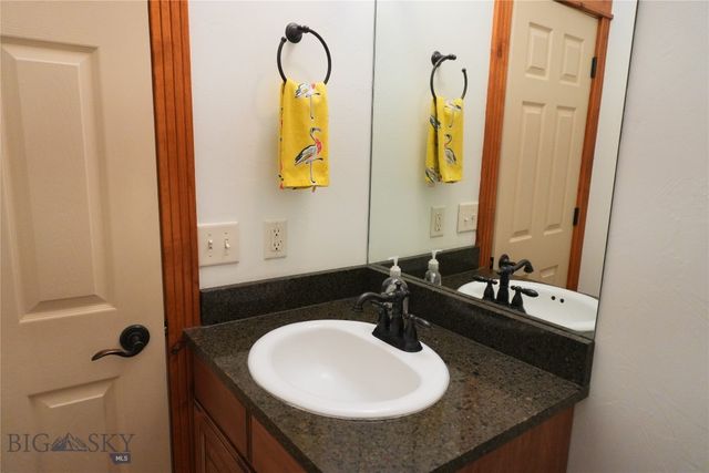 4563 Ethan 3B, Bozeman, MT 59718