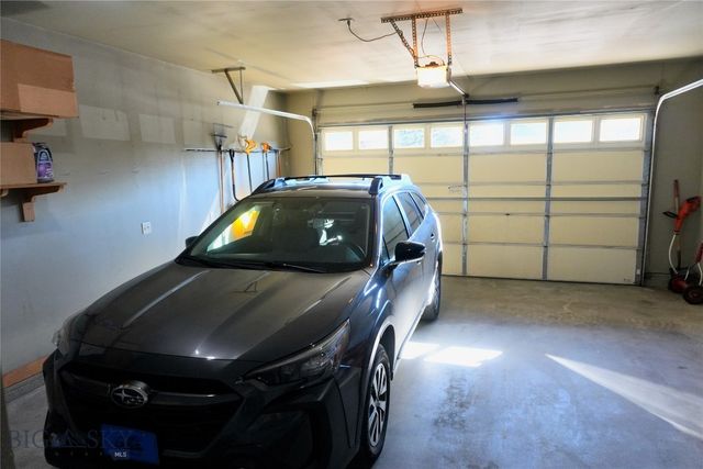 4563 Ethan 3B, Bozeman, MT 59718