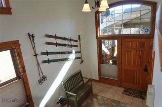 4563 Ethan 3B, Bozeman, MT 59718