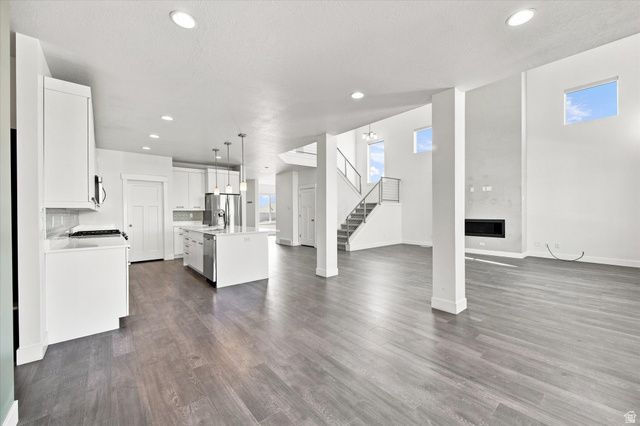 4187 N 900 W, Lehi, UT 84043