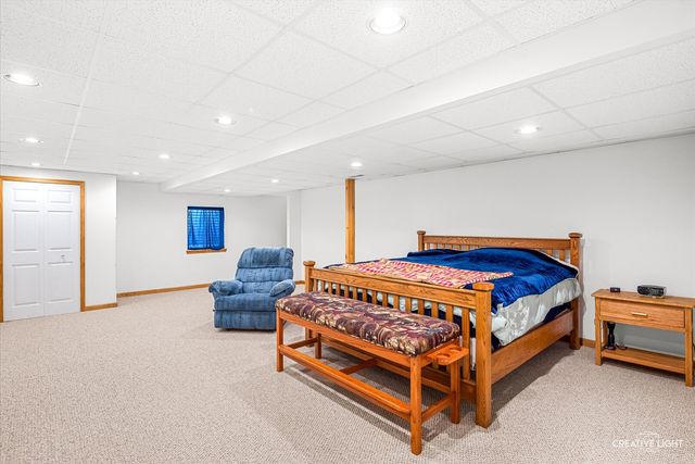 1324 Hickory Ridge Drive, Montgomery, IL 60538