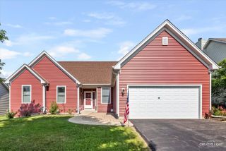 1324 Hickory Ridge Drive, Montgomery, IL 60538