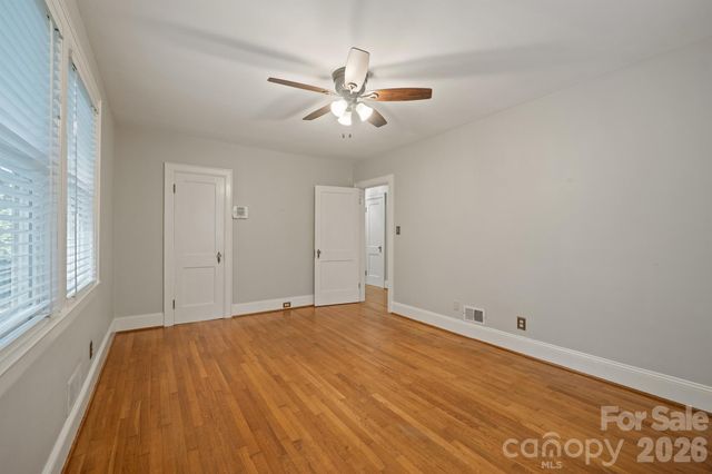 419 1st Avenue N, Conover, NC 28613