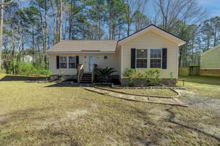 98 Swanson Drive, Summerville, SC 29483